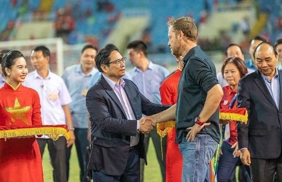 tan-hlv-u23-thai-lano-thai-lan-khong-mot-ai-ua-hanh-vi-do-cua-ong-polking tan-hlv-u23-thai-lano-thai-lan-khong-mot-ai-ua-hanh-vi-do-cua-ong-polking